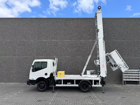 Nissan Cabstar NT400 KLAAS HV29/5M